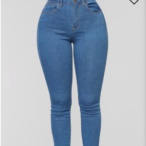 FashionNova Jeans Sz 11